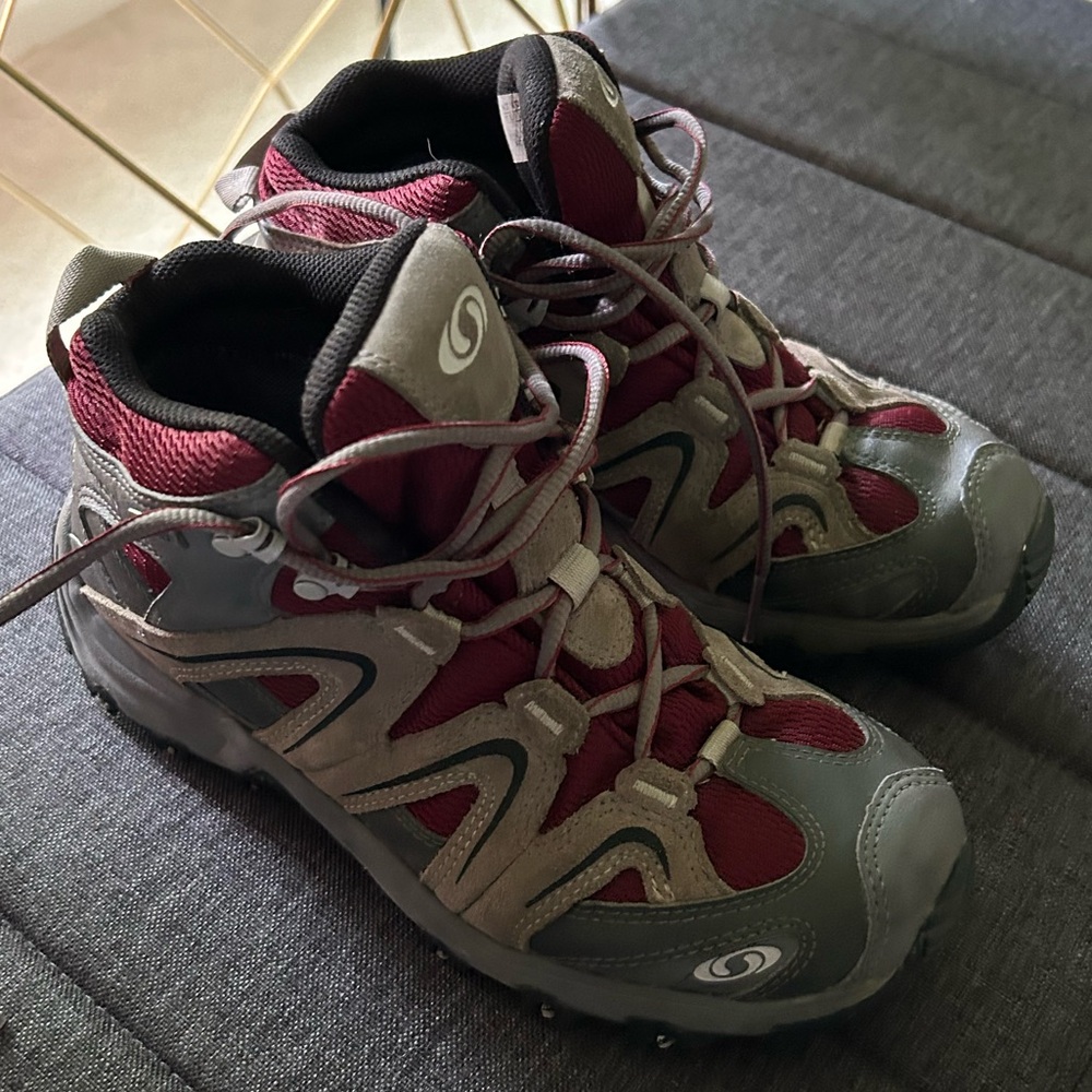 Salomon Red and Black Outdoor Shoes